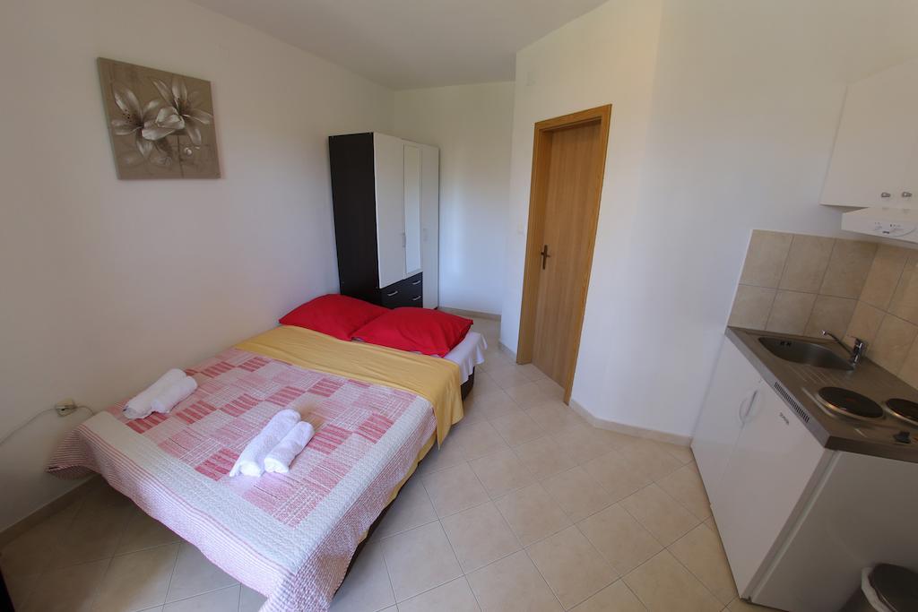 Apartments Vedrana Zadar Zimmer foto
